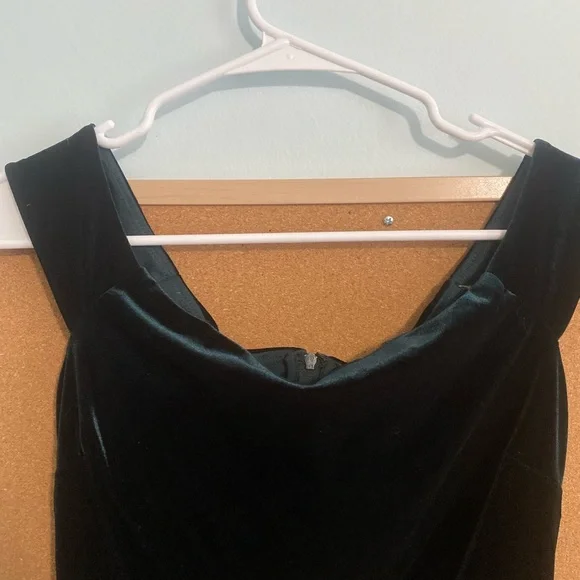 Windsor very dark green Velvet Mini Dress - Picture 2 of 5